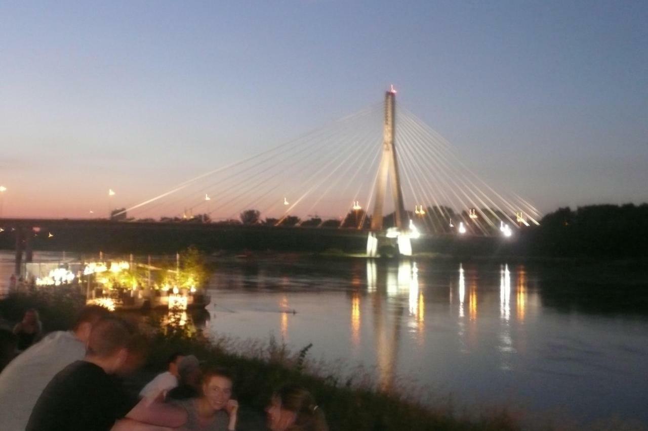 Sunny Wisla River Apartment Varsavia Esterno foto