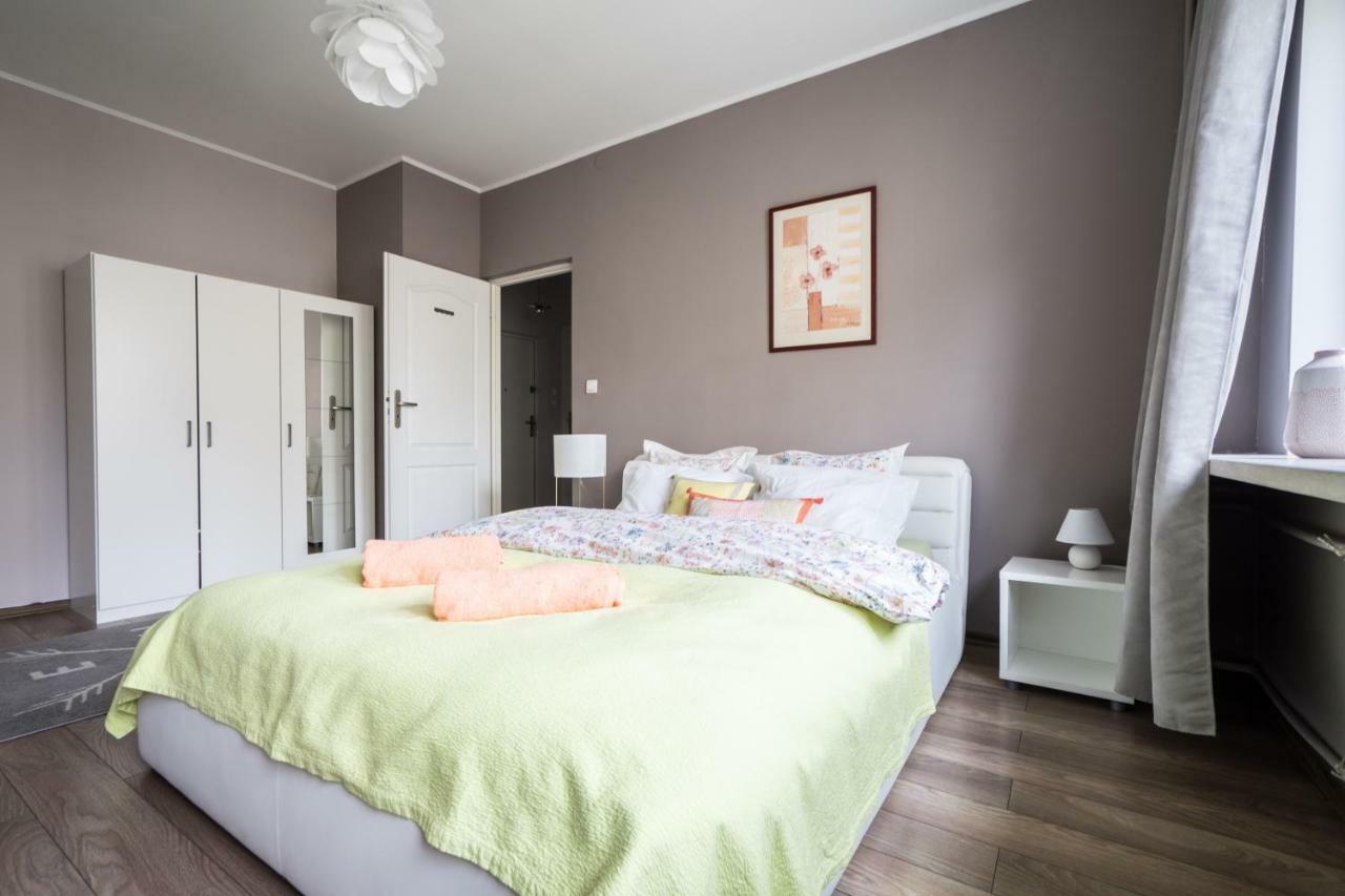 Sunny Wisla River Apartment Varsavia Esterno foto